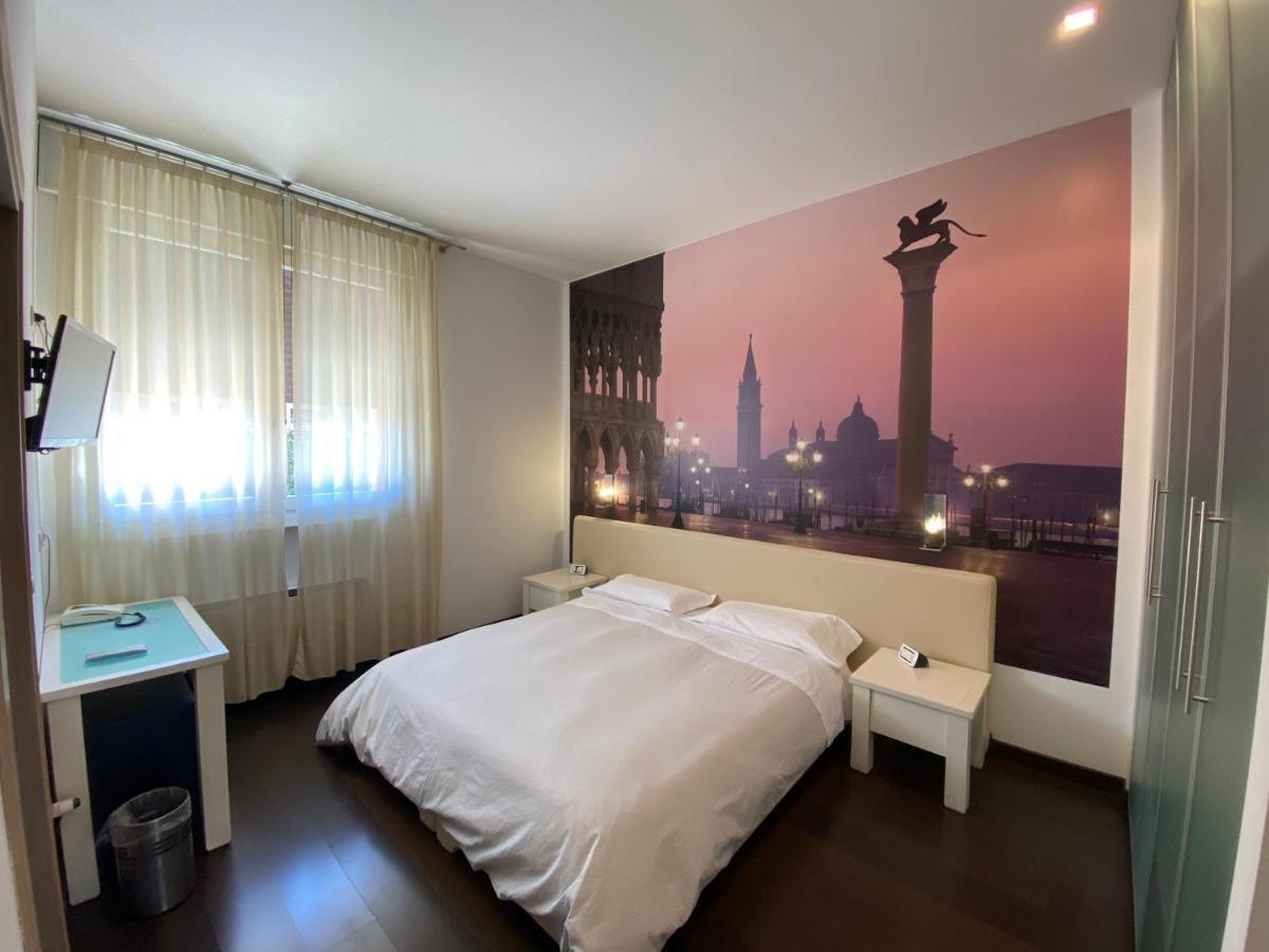 Hotel Angi Fosso  Екстер'єр фото