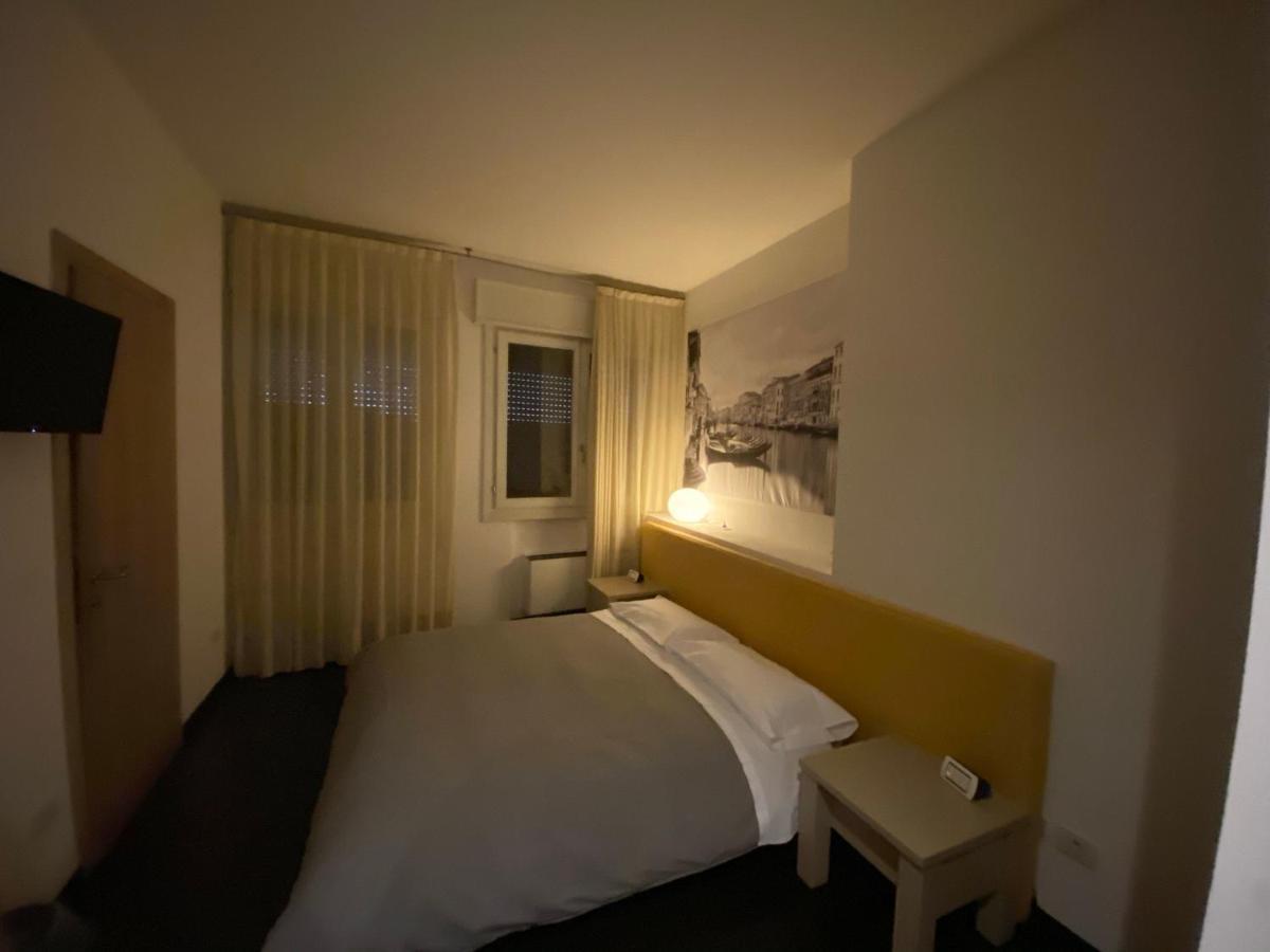 Hotel Angi Fosso  Екстер'єр фото