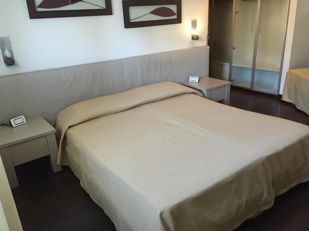 Hotel Angi Fosso  Екстер'єр фото